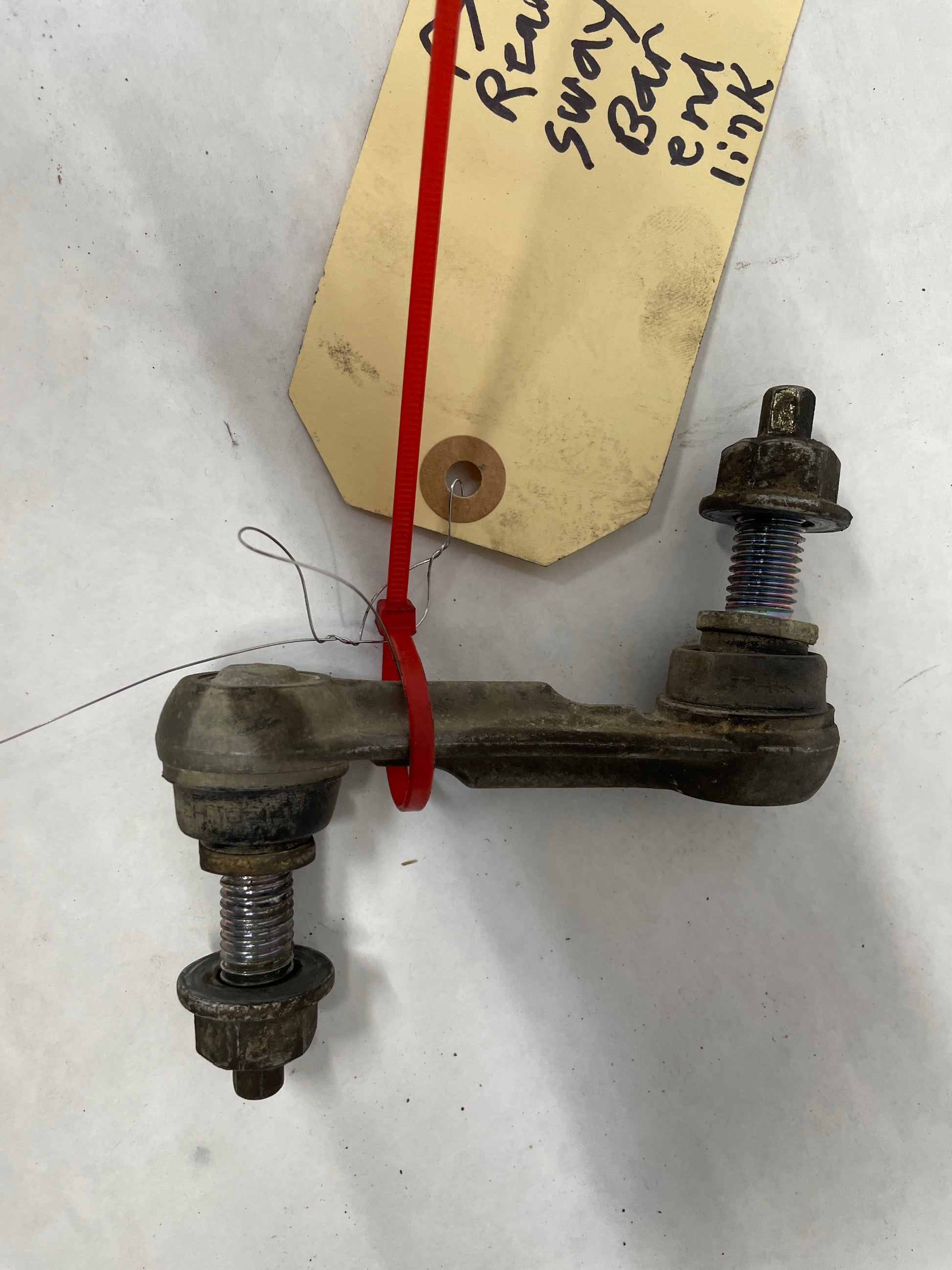 2001 Chevy C5 Corvette Rear Sway Bar Links OEM - Day's Parts Yard