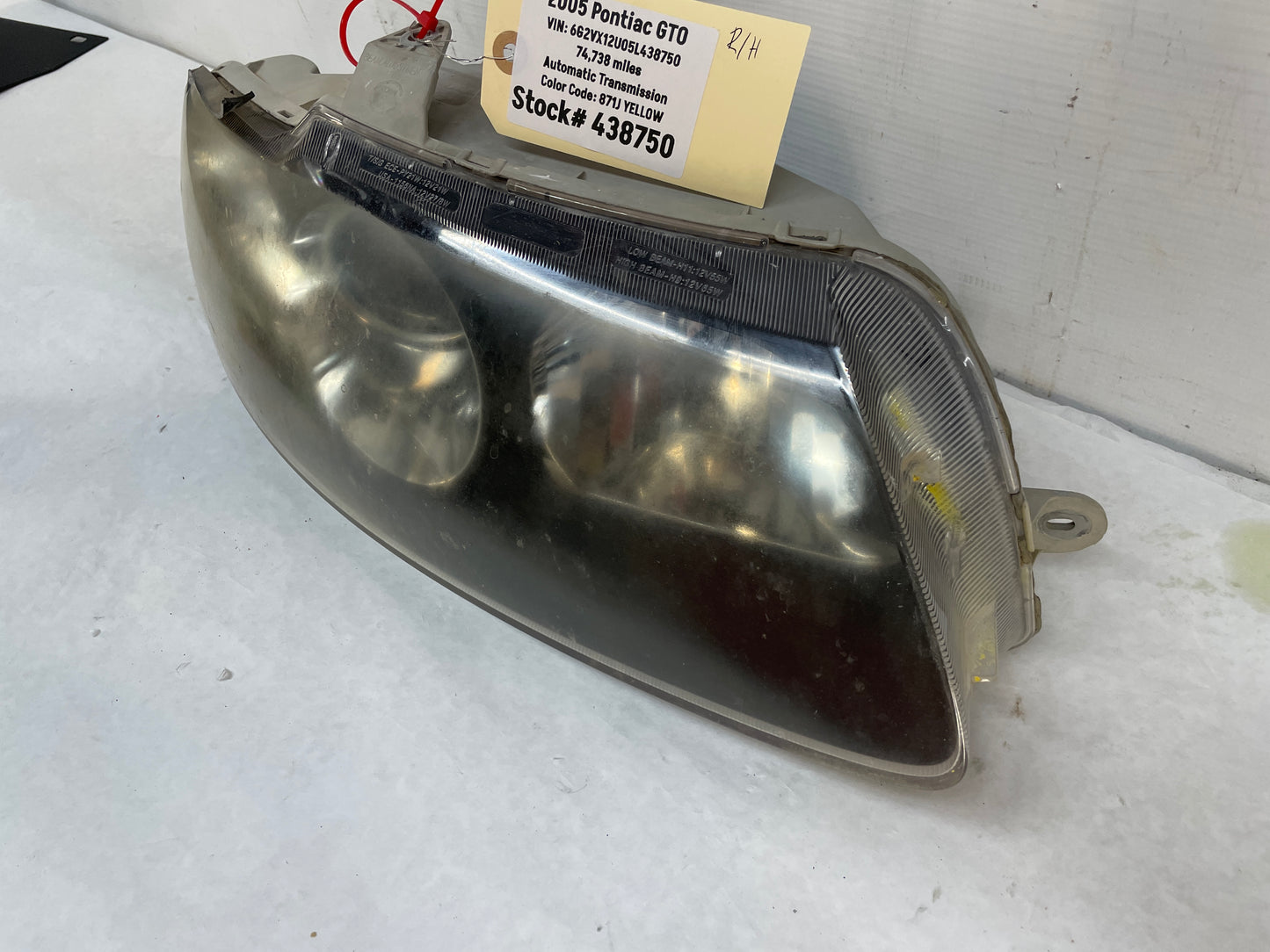 2005 Pontiac GTO RH Passenger Headlight Head Light Lamp OEM