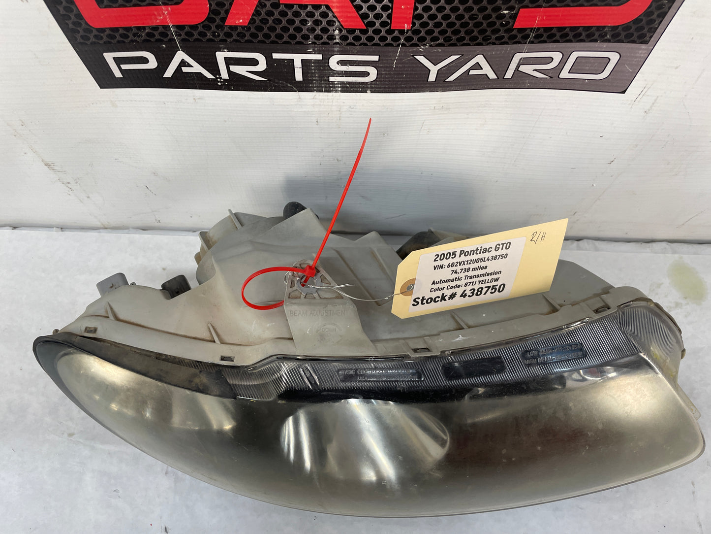 2005 Pontiac GTO RH Passenger Headlight Head Light Lamp OEM