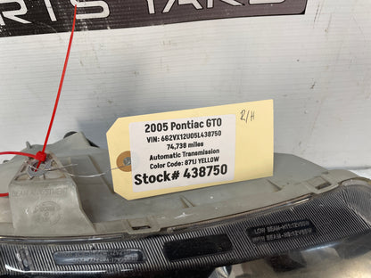 2005 Pontiac GTO RH Passenger Headlight Head Light Lamp OEM