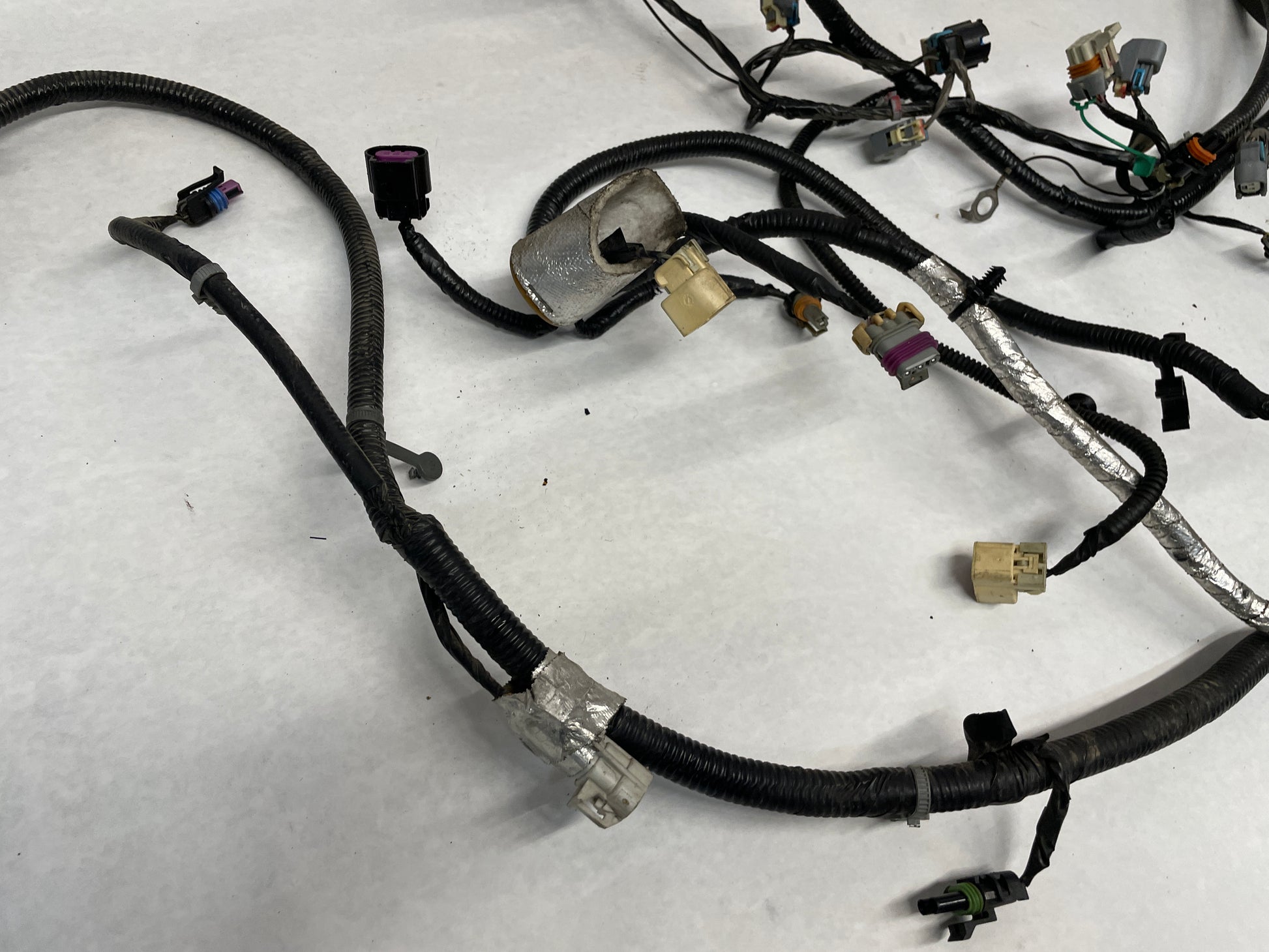 2012 Chevy Camaro ZL1 Engine Motor Transmission Wiring Wire Harness OEM - Day's Parts Yard