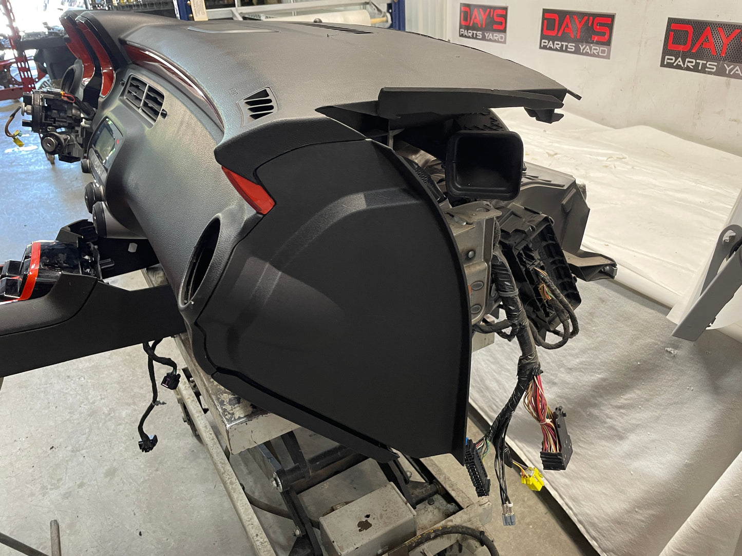 2010 Chevy Camaro SS Complete Dash and Center Console OEM - Day's Parts Yard