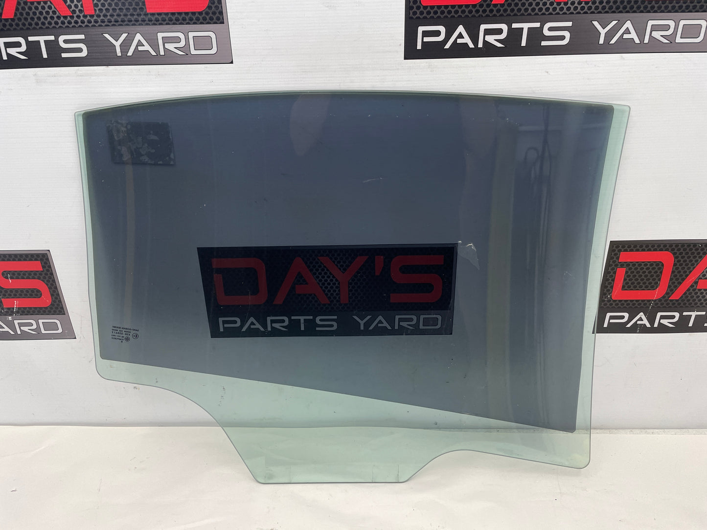 2009 Pontiac G8 GT Rear LH Driver Door Window Glass OEM - Day's Parts Yard