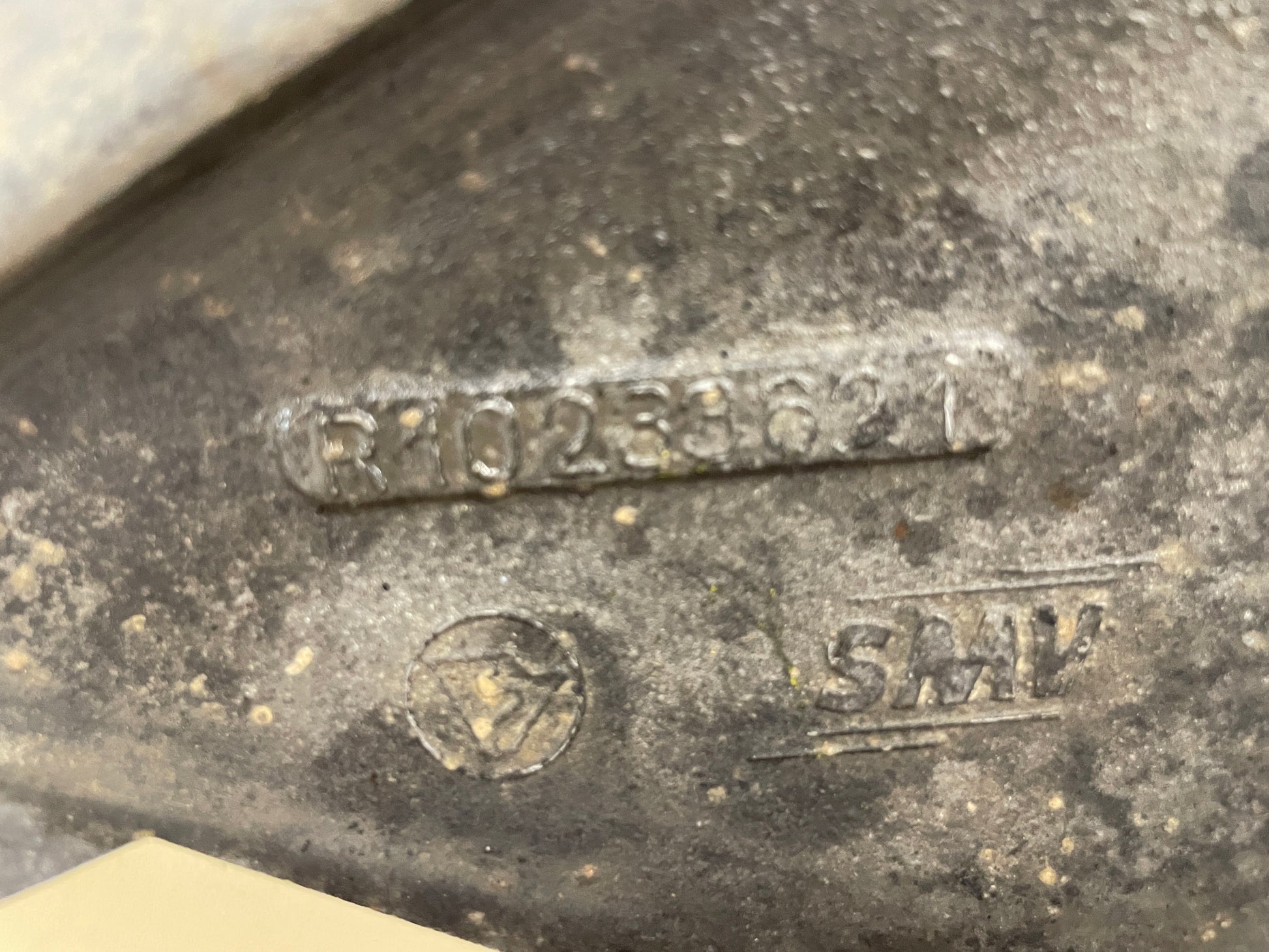 2001 Chevy C5 Corvette RH Passenger Rear Suspension Upper Control Arm OEM - Day's Parts Yard