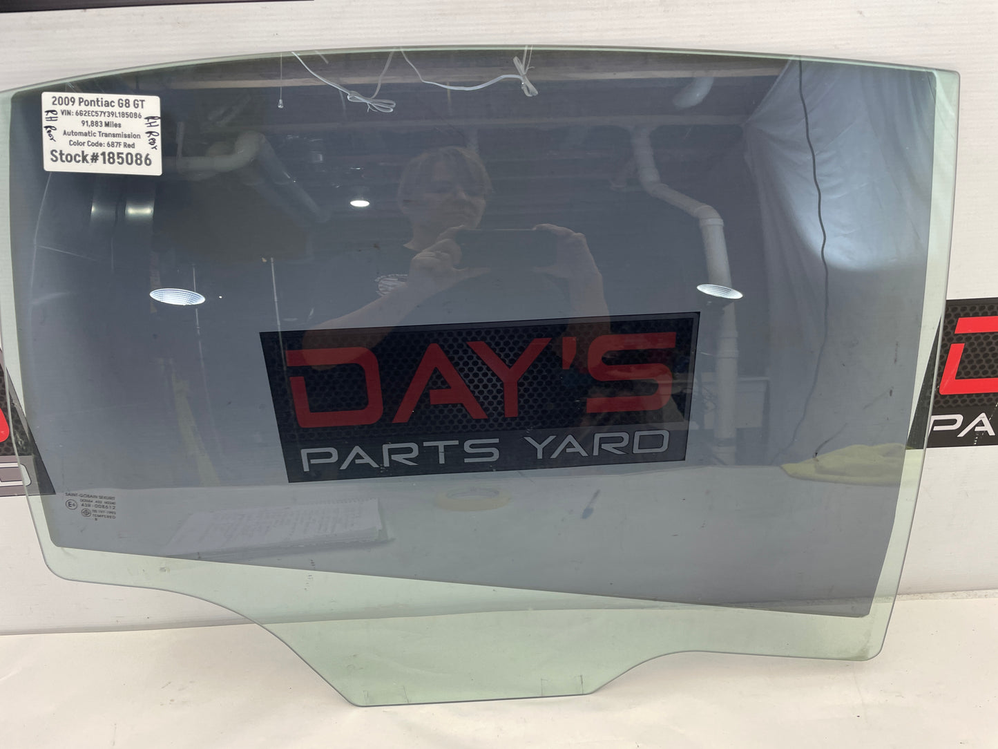 2009 Pontiac G8 GT Rear RH Passenger Door Window Glass OEM - Day's Parts Yard