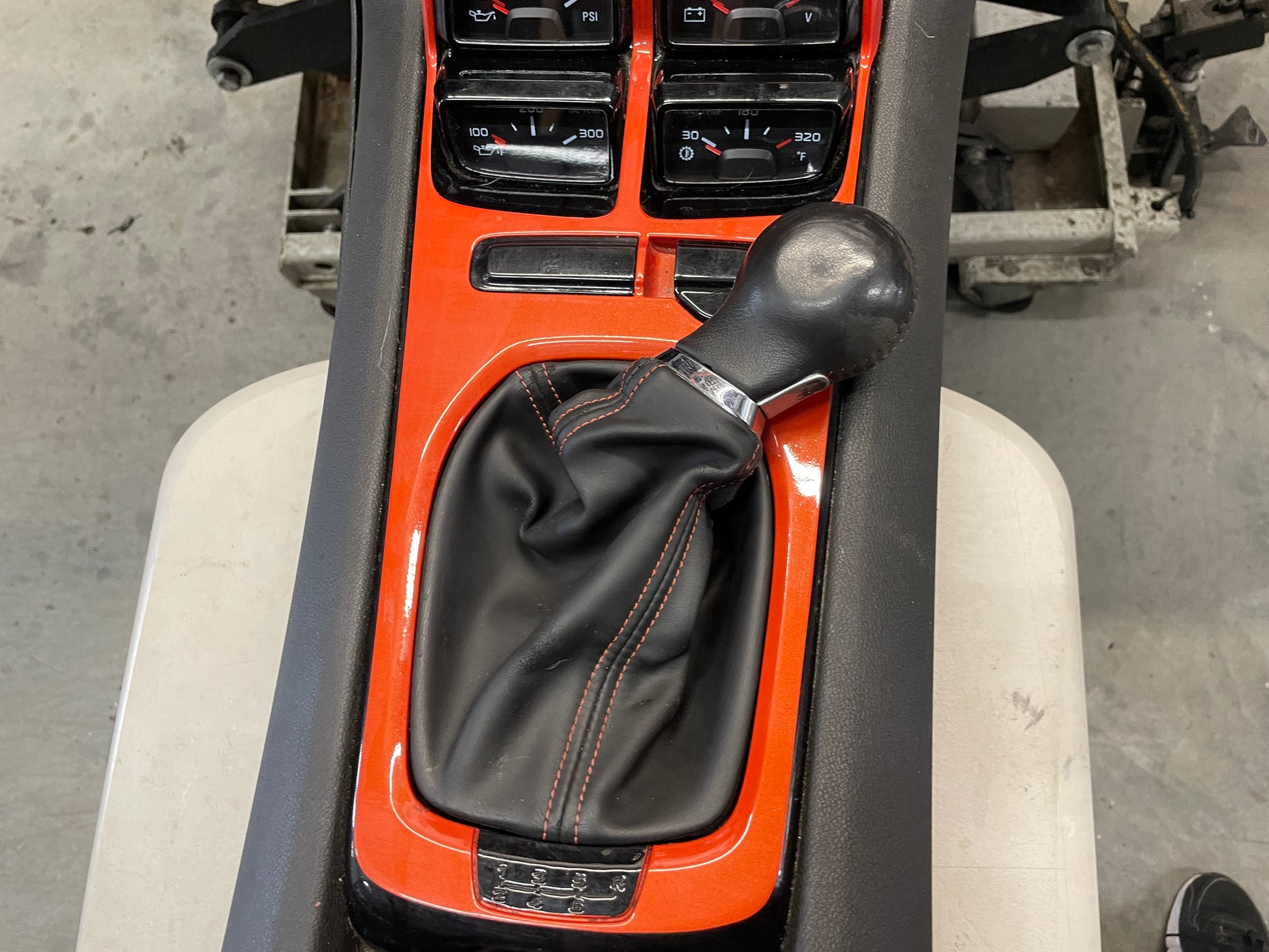 2010 Chevy Camaro SS Complete Dash and Center Console OEM - Day's Parts Yard