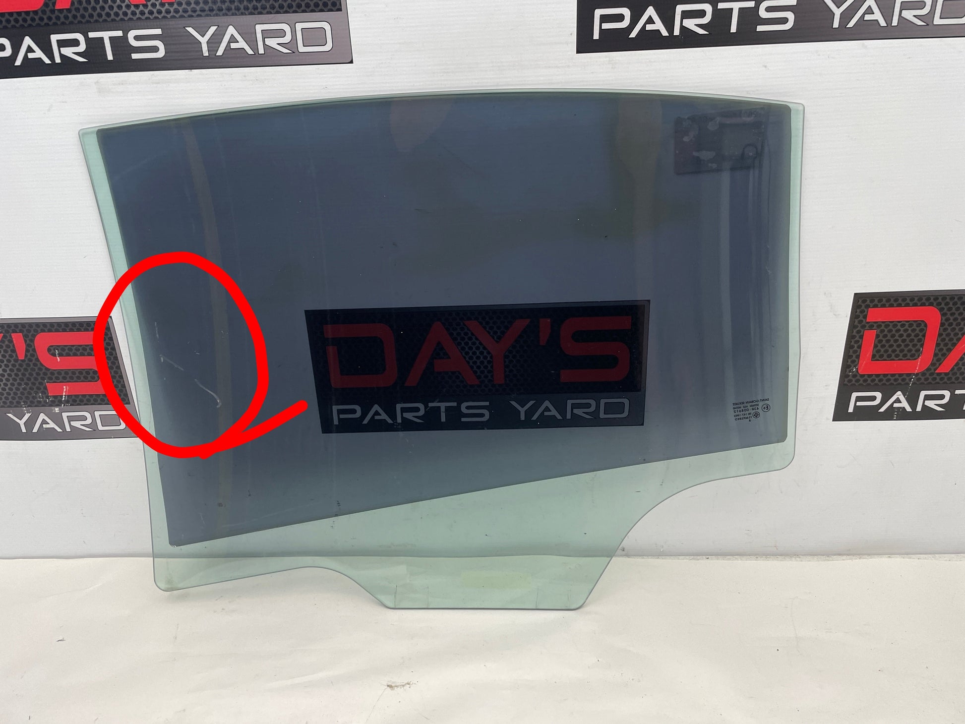 2009 Pontiac G8 GT Rear RH Passenger Door Window Glass OEM - Day's Parts Yard