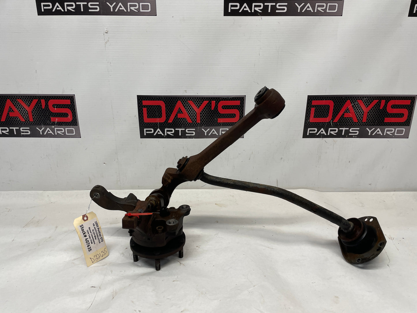 2005 Pontiac GTO RH Passenger Front Spindle Knuckle Hub Control Arm Radius Rod OEM