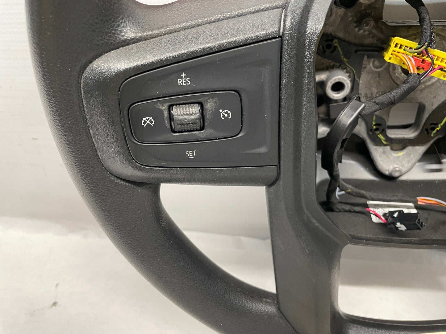 2022 GMC Sierra C2500 Steering Wheel OEM - Day's Parts Yard