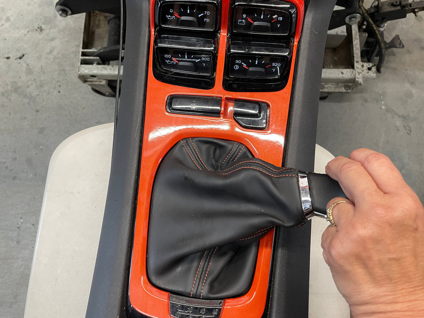 2010 Chevy Camaro SS Complete Dash and Center Console OEM - Day's Parts Yard