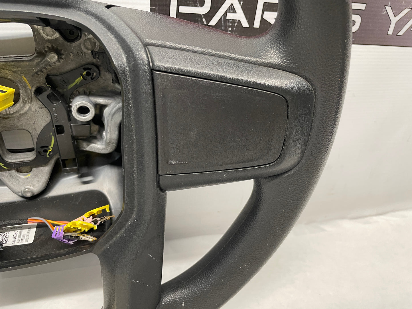 2022 GMC Sierra C2500 Steering Wheel OEM - Day's Parts Yard