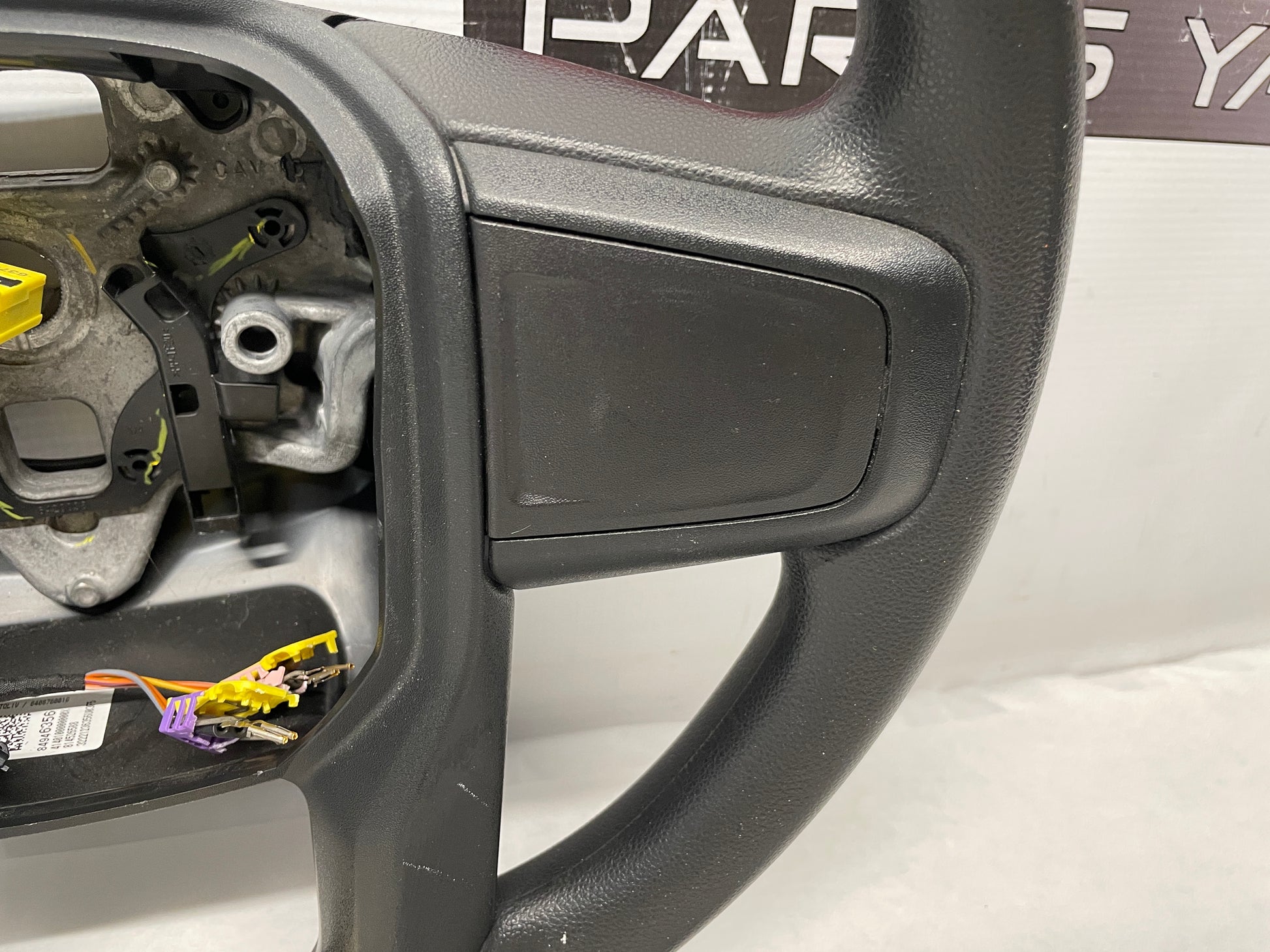 2022 GMC Sierra C2500 Steering Wheel OEM - Day's Parts Yard