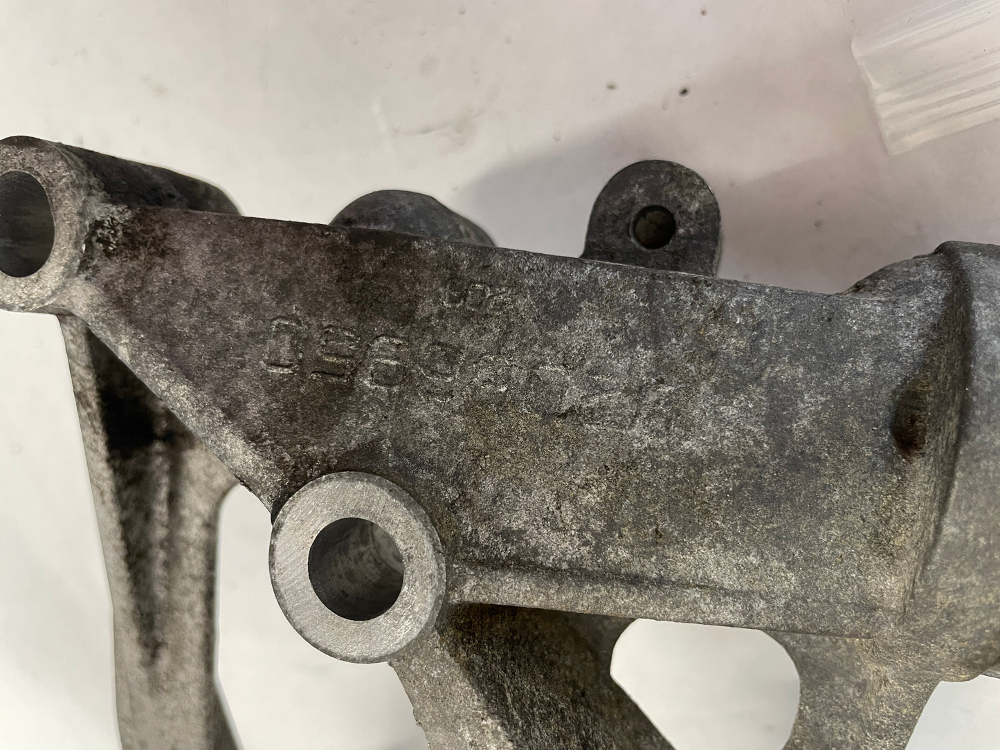 2005 Pontiac GTO AC A/C Air Conditioner Compressor Bracket Mount OEM - Day's Parts Yard