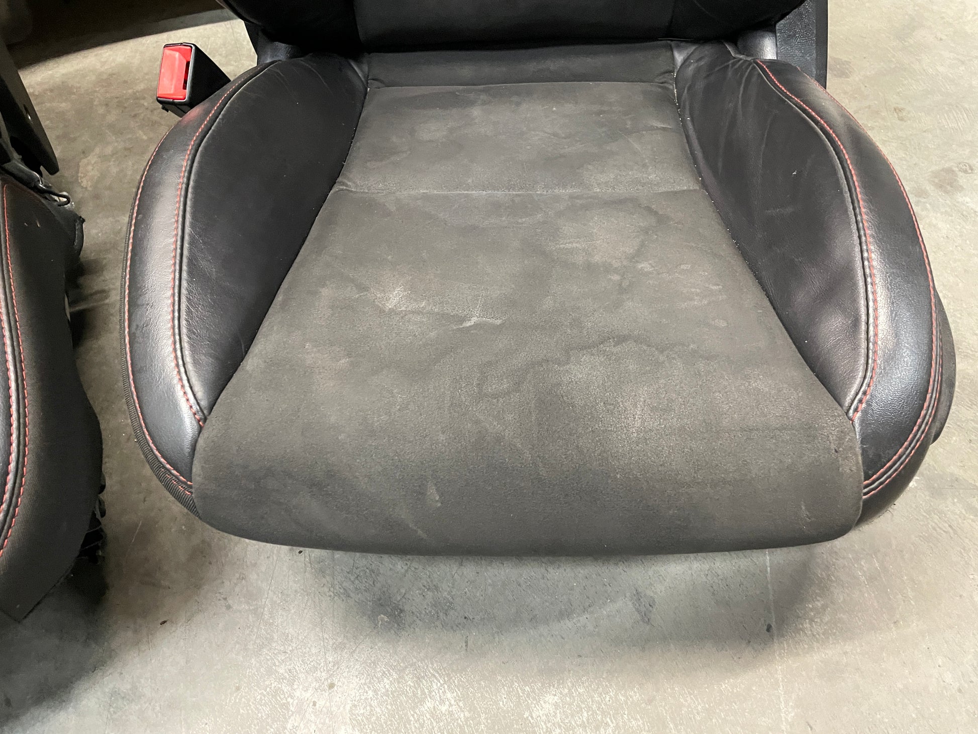2012 Chevy Camaro ZL1 Seats Front and Rears Black Leather Suede OEM - Day's Parts Yard