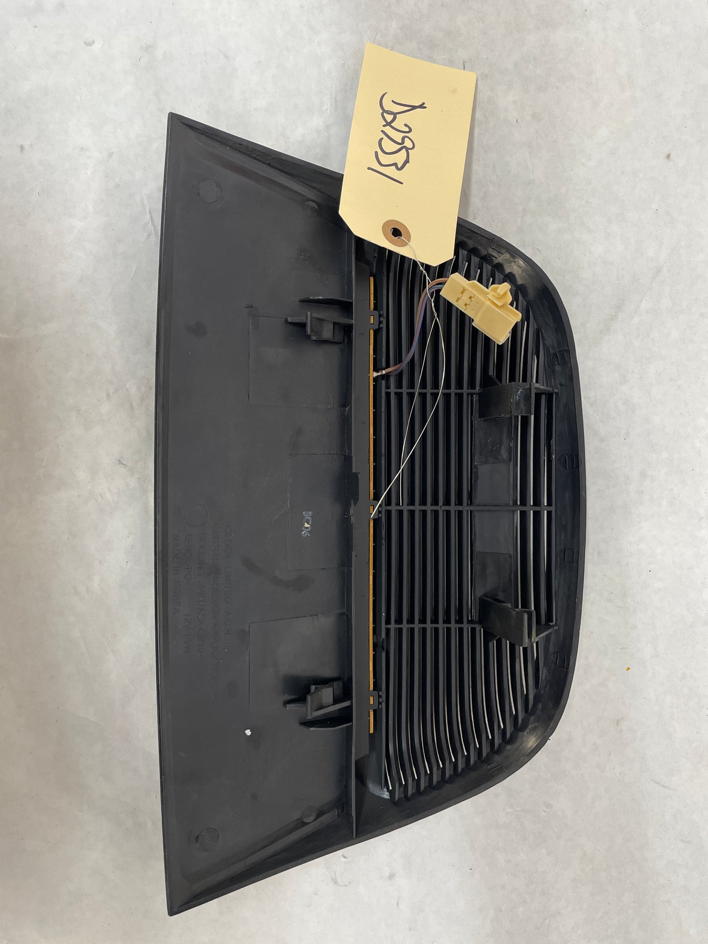 2005 Pontiac GTO 3rd Third Brake Taillight Light Lamp High Mount OEM