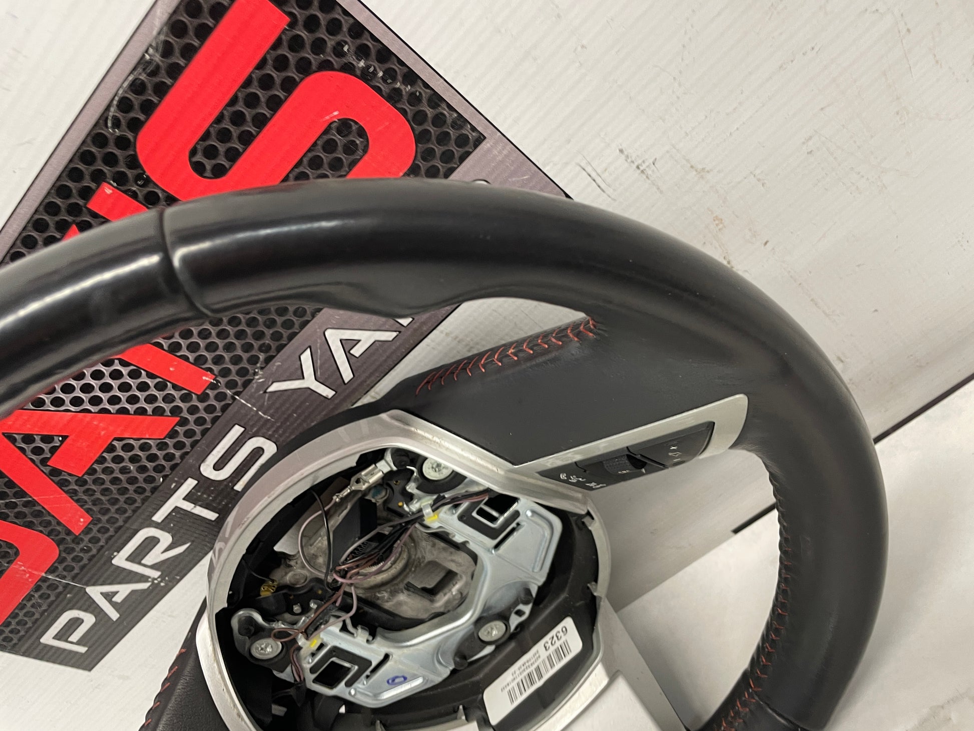 2010 Chevy Camaro SS Steering Wheel OEM - Day's Parts Yard