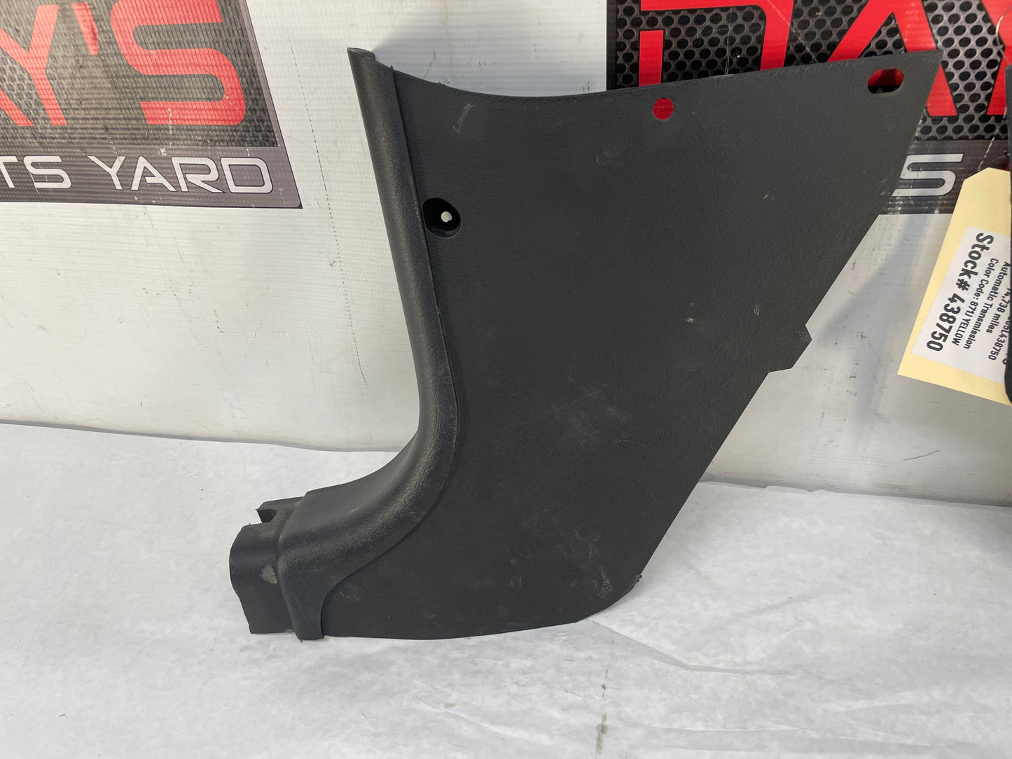 2005 Pontiac GTO RH & LH Interior Kick Panel Trim Molding OEM