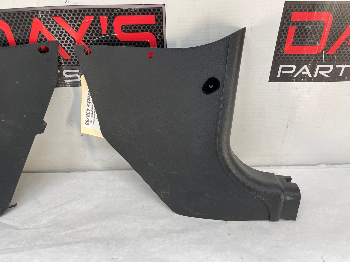 2005 Pontiac GTO RH & LH Interior Kick Panel Trim Molding OEM