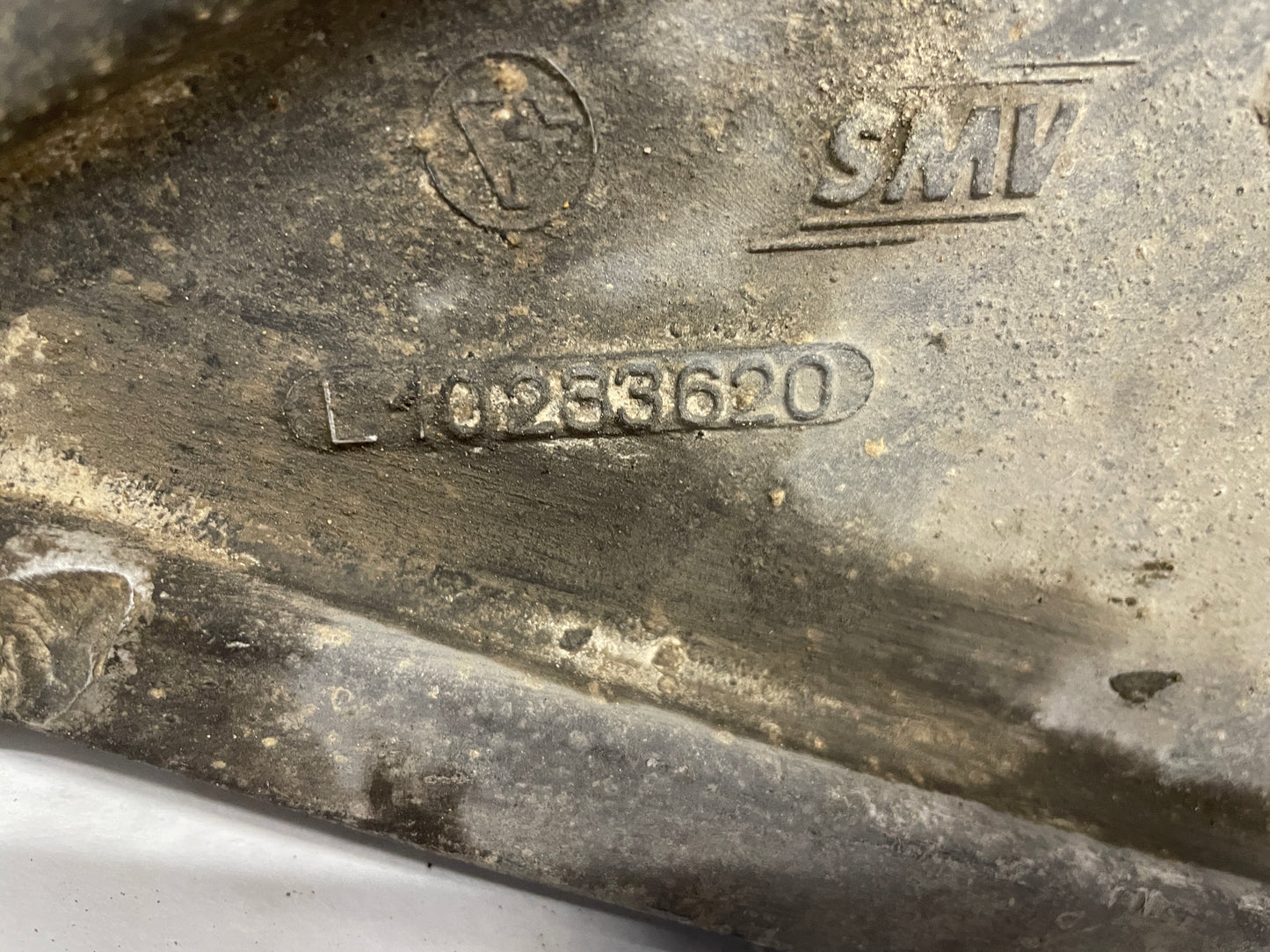 2001 Chevy C5 Corvette LH Driver Rear Suspension Upper Control Arm OEM - Day's Parts Yard