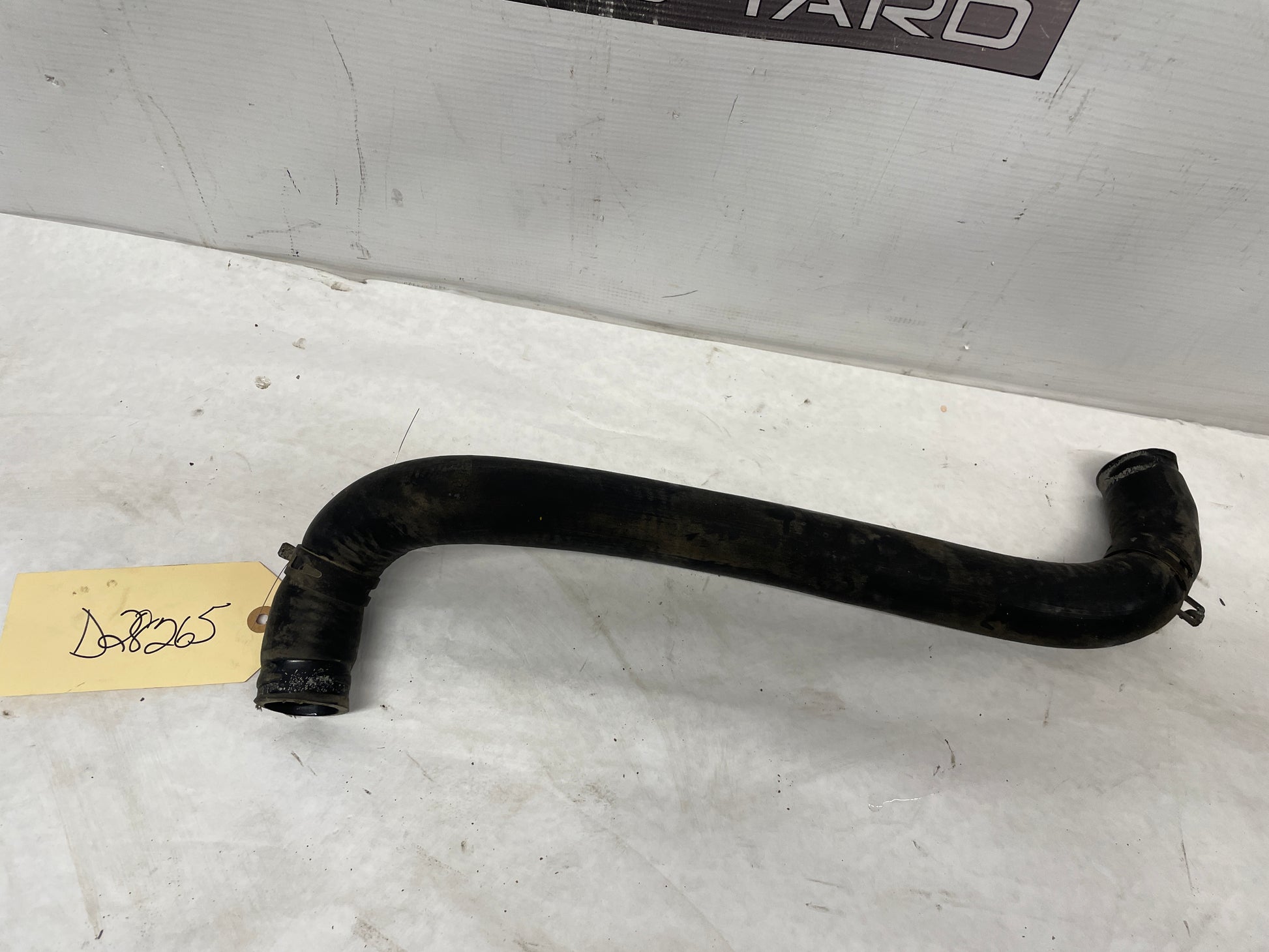2001 Chevy C5 Corvette Upper Radiator Hose OEM - Day's Parts Yard
