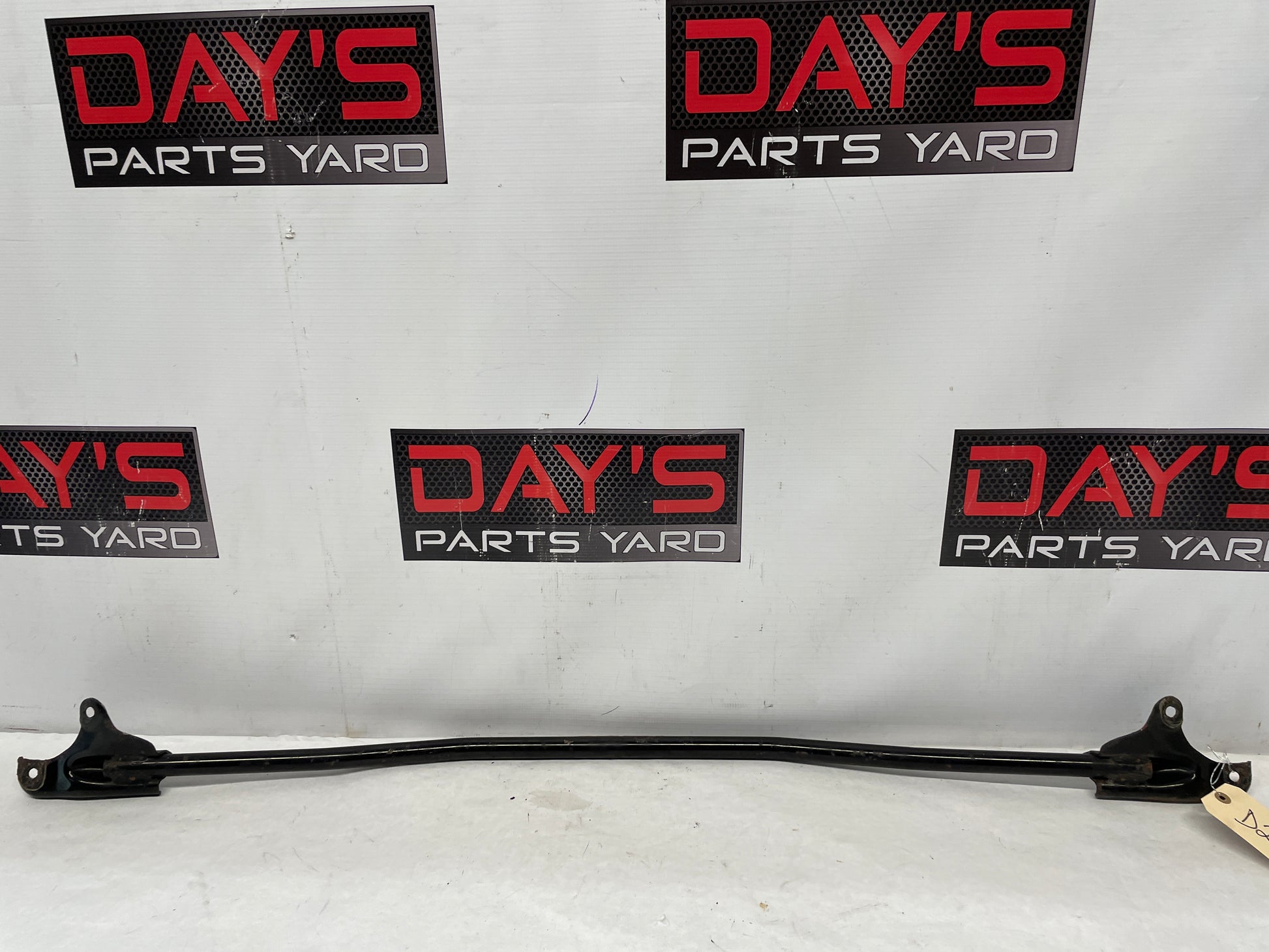 2005 Pontiac GTO Suspension Strut Tower Brace OEM - Day's Parts Yard