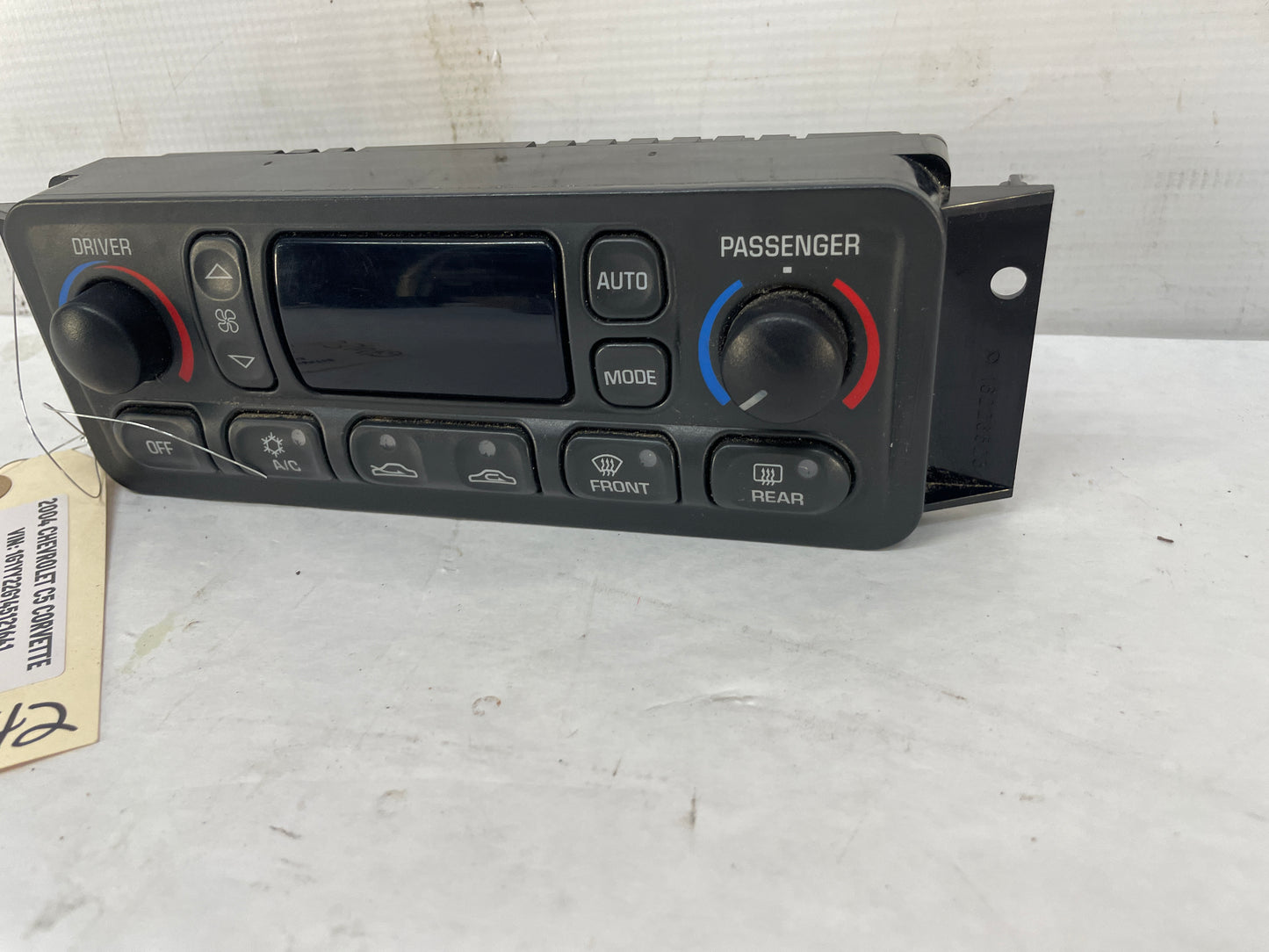 2004 Chevy C5 Corvette Dual Zone Temperature HVAC Dash Climate Control Unit Switch Panel OEM - Day's Parts Yard