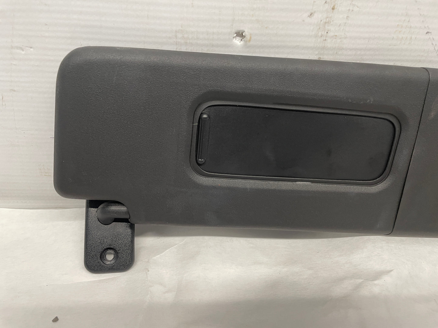 2010 Chevy Camaro SS RH & LH Sunvisors Sun Visors Shades OEM - Day's Parts Yard