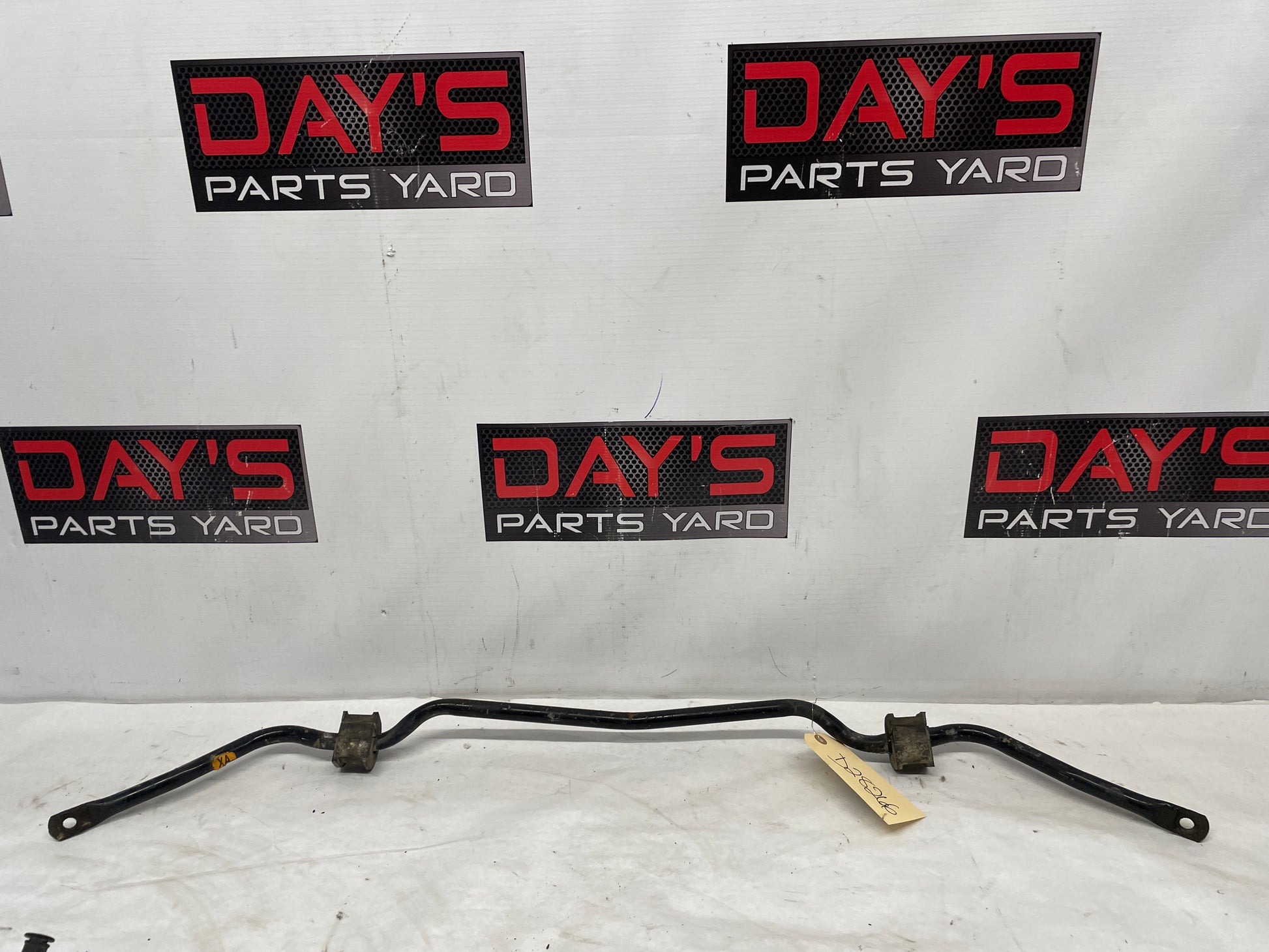 2001 Chevy C5 Corvette Rear Suspension Stabilizer Sway Bar Shaft OEM - Day's Parts Yard