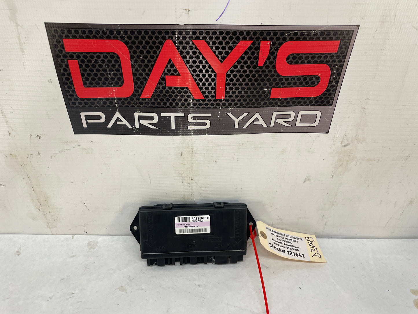 2004 Chevy C5 Corvette RH Passenger Theft Locking Control Module Unit OEM - Day's Parts Yard