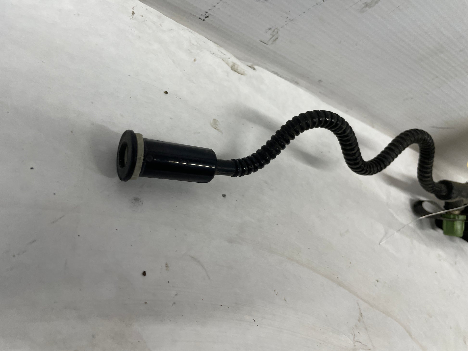 2001 Chevy C5 Corvette EVAP Vapor Canister Purge Solenoid OEM - Day's Parts Yard