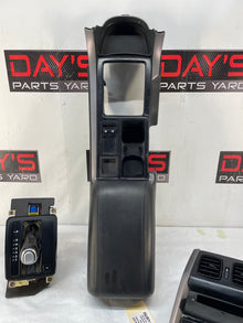 2005 Pontiac GTO Center Console OEM - Day's Parts Yard