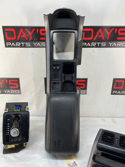 2005 Pontiac GTO Center Console OEM - Day's Parts Yard