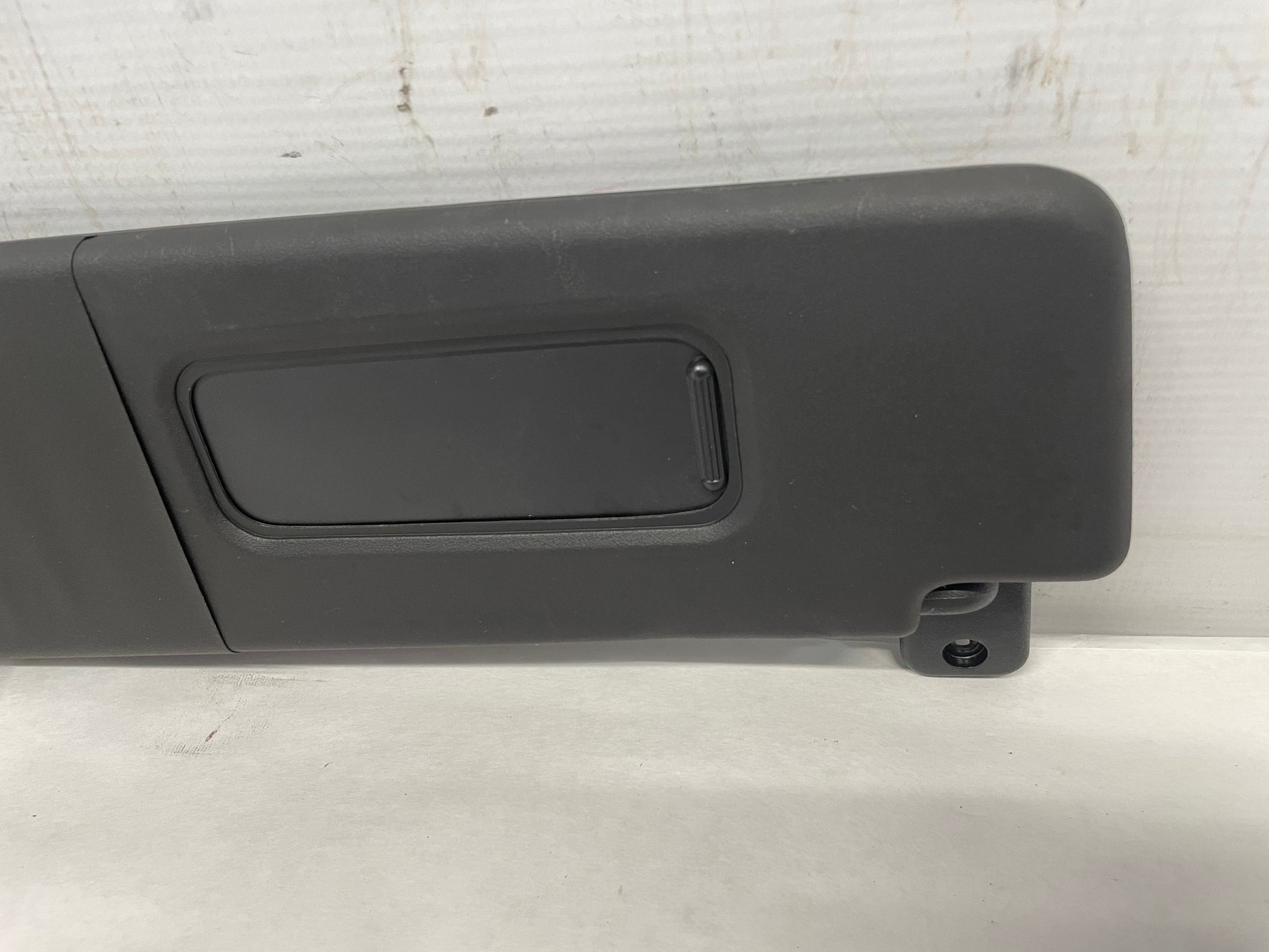 2010 Chevy Camaro SS RH & LH Sunvisors Sun Visors Shades OEM - Day's Parts Yard