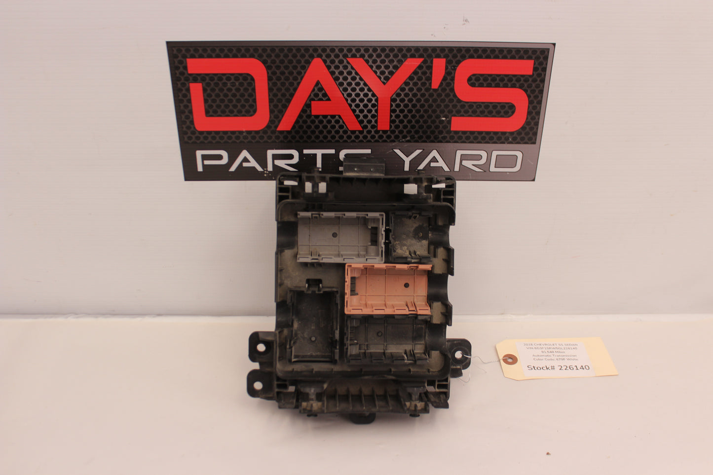 2016 Chevrolet SS Sedan Fuse Panel Retainer Block OEM