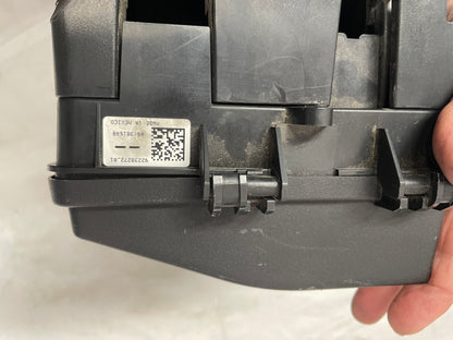 2010 Chevy Camaro SS Engine Bay Fuse Junction Relay Box Block OEM - Day's Parts Yard