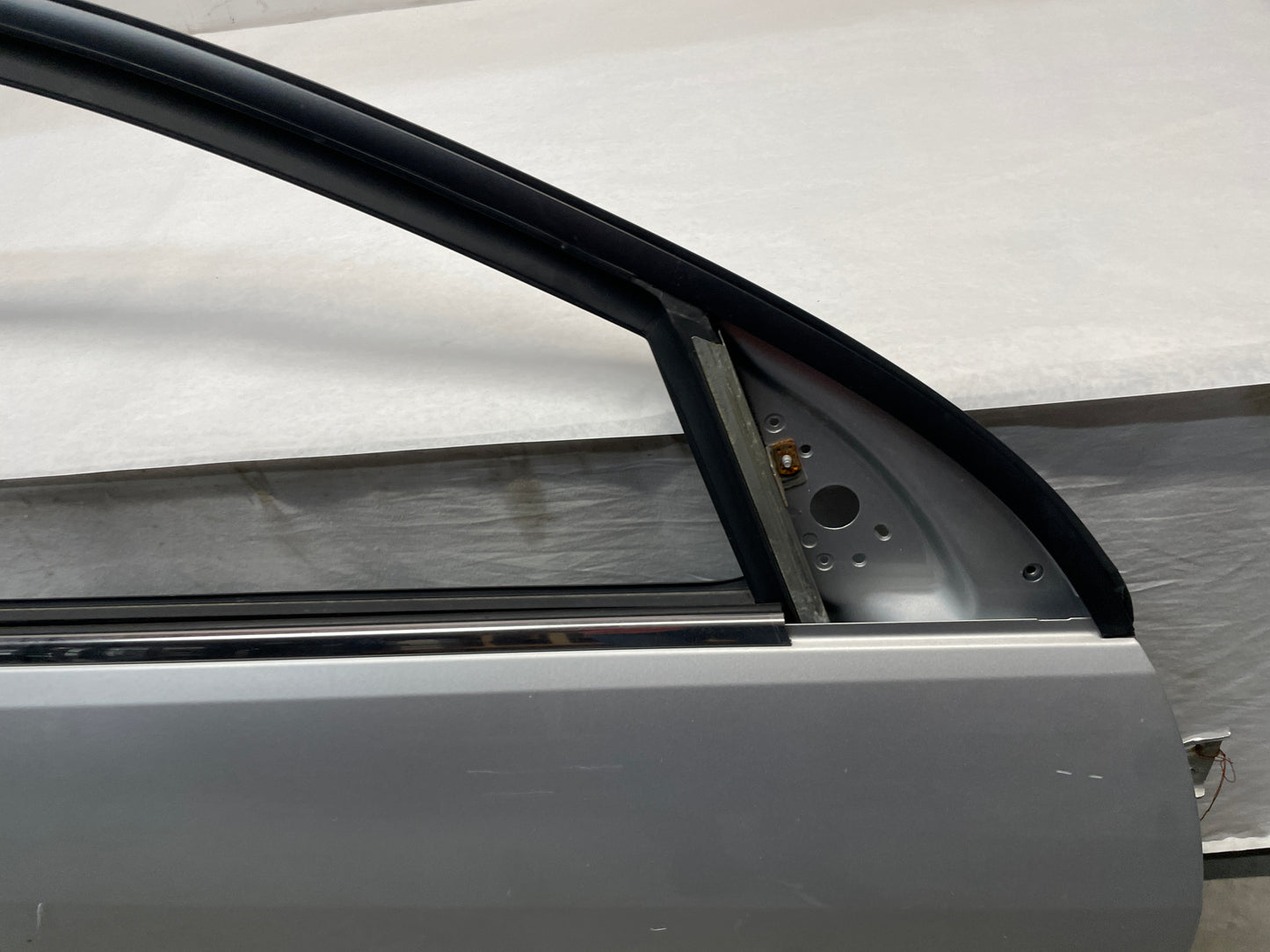 2017 Chevy SS Sedan Front RH Passenger Exterior Door OEM - Day's Parts Yard