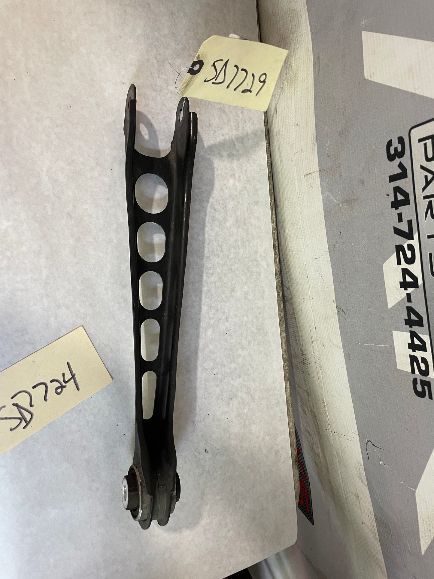 2018 Chevy Camaro ZL1 1LE Rear LH Driver Lower Control Arm OEM - Day's Parts Yard