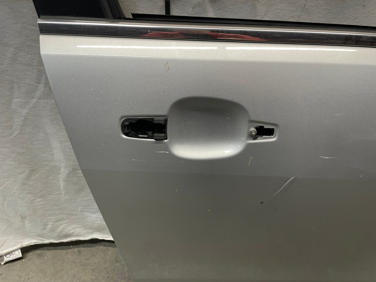 2017 Chevy SS Sedan Front RH Passenger Exterior Door OEM - Day's Parts Yard