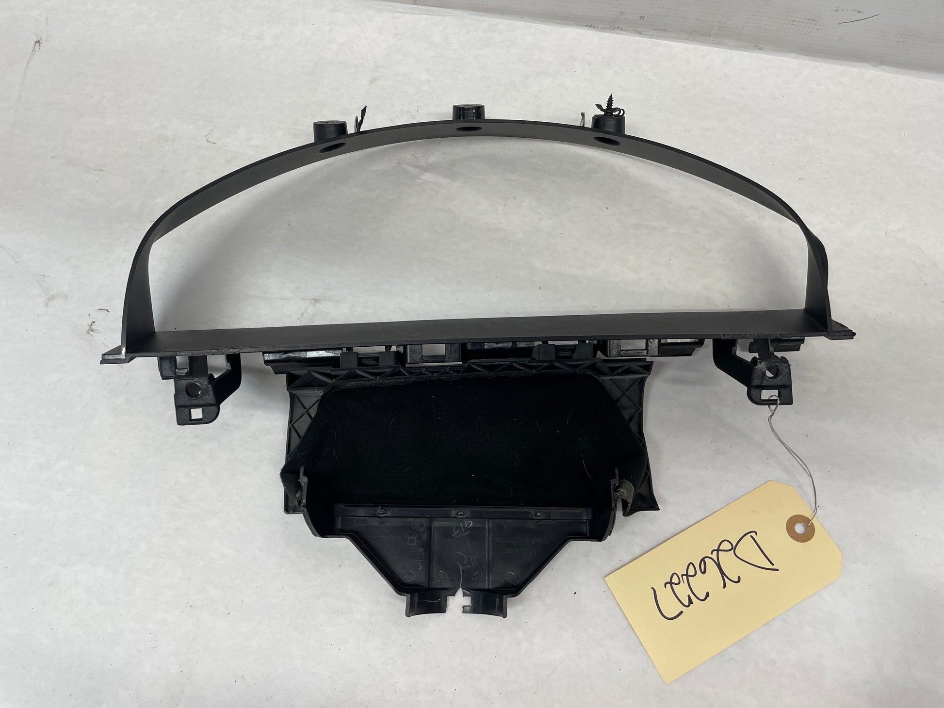 2009 Pontiac G8 Base Speedometer Gauge Cluster Bezel Trim Panel Plate OEM - Day's Parts Yard
