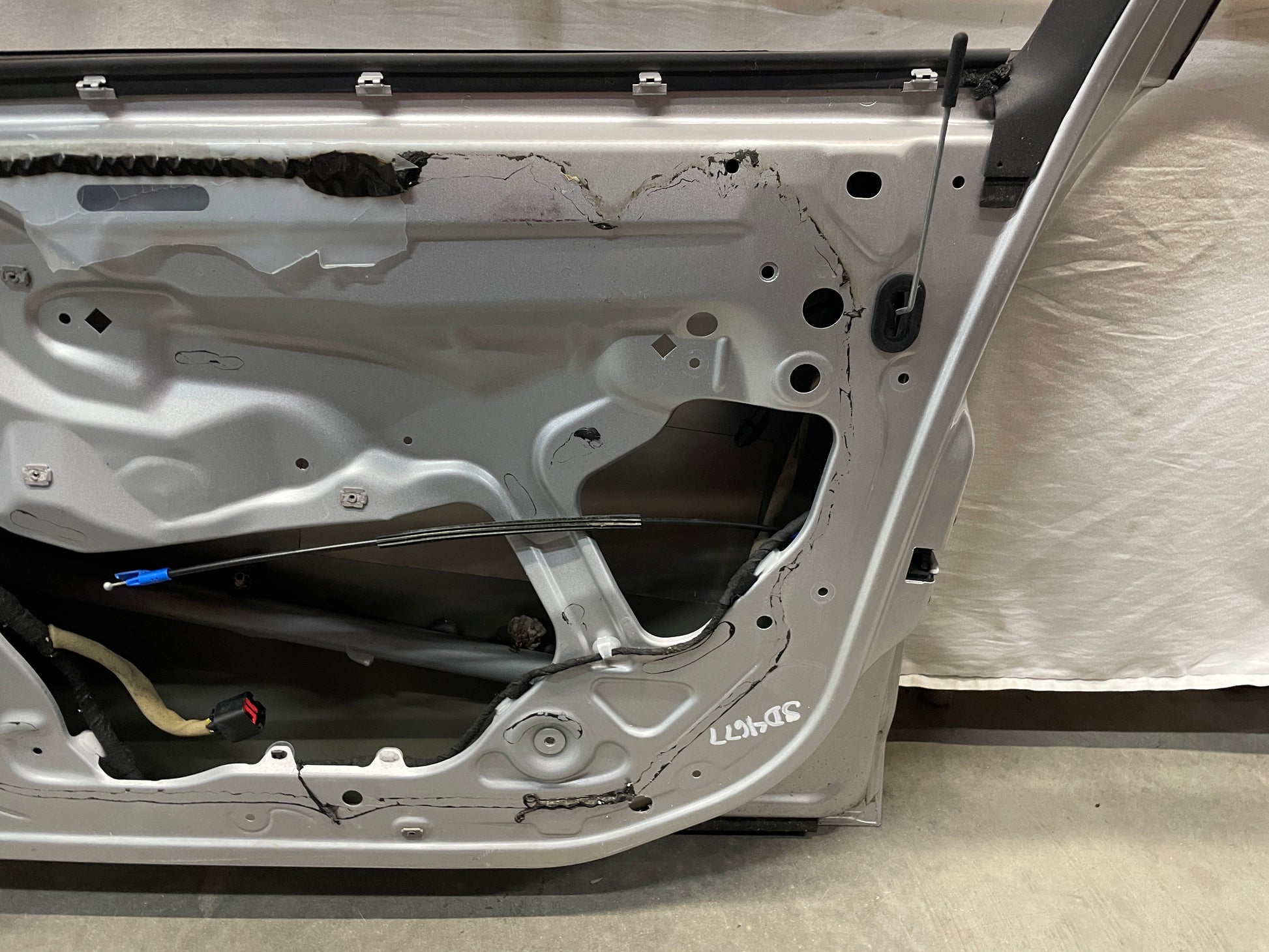 2017 Chevy SS Sedan Front RH Passenger Exterior Door OEM - Day's Parts Yard