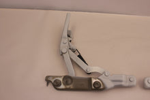 2016 Chevy SS Sedan RH & LH Trunk Hinges OEM - Day's Parts Yard