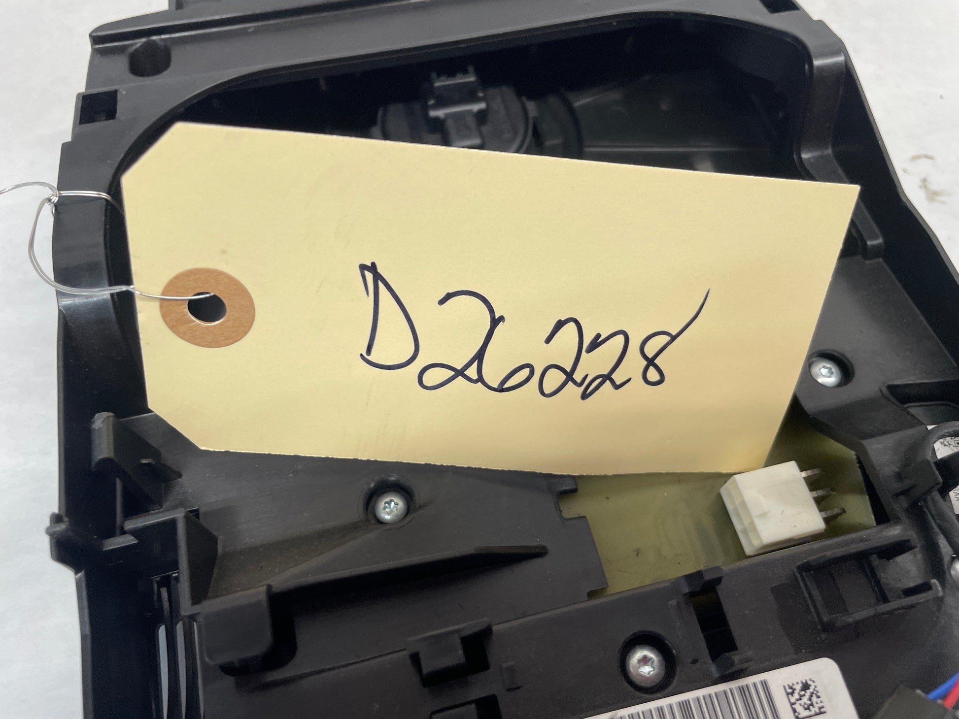 2009 Pontiac G8 Base Over Head Console Roof Dome Light Sunroof Switch Assembly OEM - Day's Parts Yard