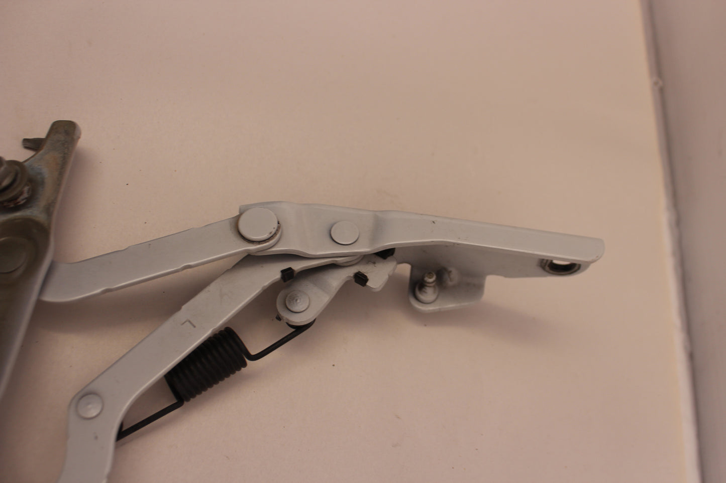 2016 Chevy SS Sedan RH & LH Trunk Hinges OEM