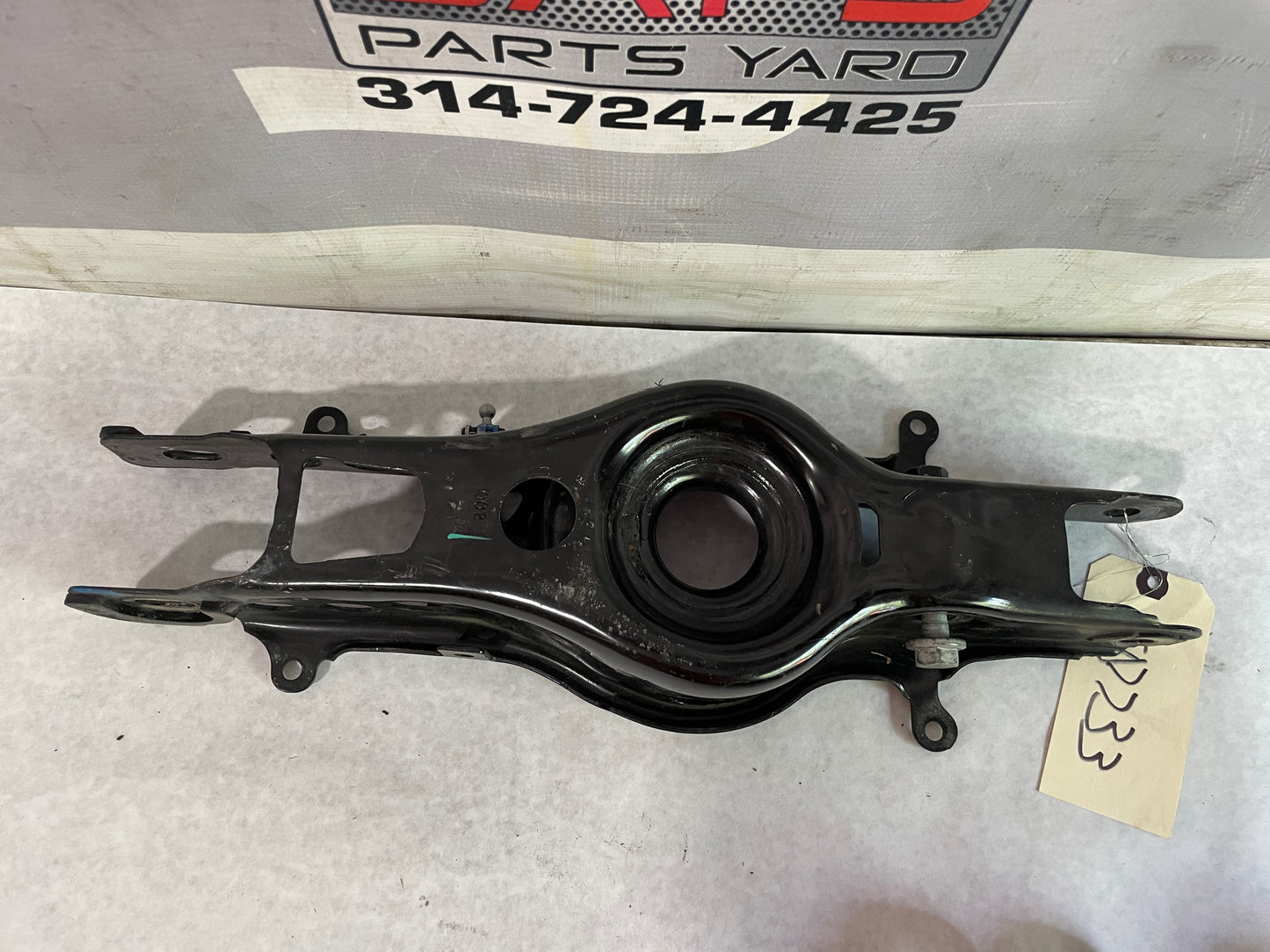 2018 Chevy Camaro ZL1 1LE Rear LH Driver Suspension Lower Control Arm OEM - Day's Parts Yard