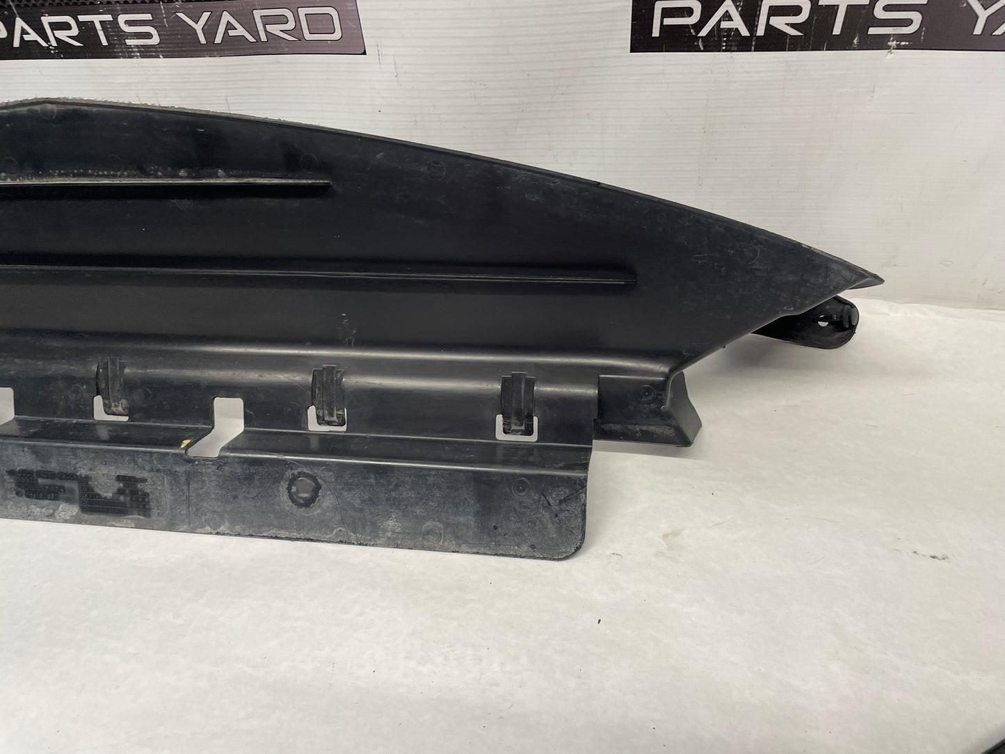 2005 Pontiac GTO Radiator Air Inlet Lower Duct OEM