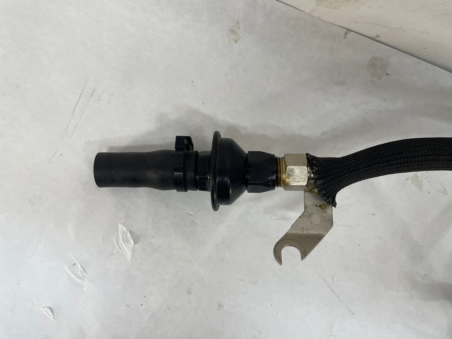 2004 Chevy C5 Corvette Air Pump Lines OEM - Day's Parts Yard