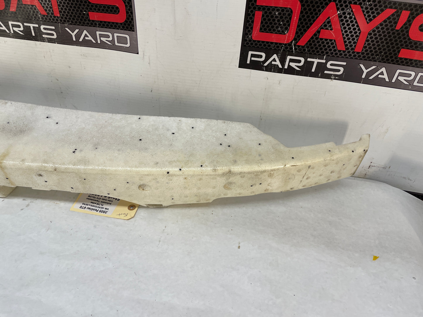 2005 Pontiac GTO Front Bumper Impact Energy Absorber Bar Foam OEM