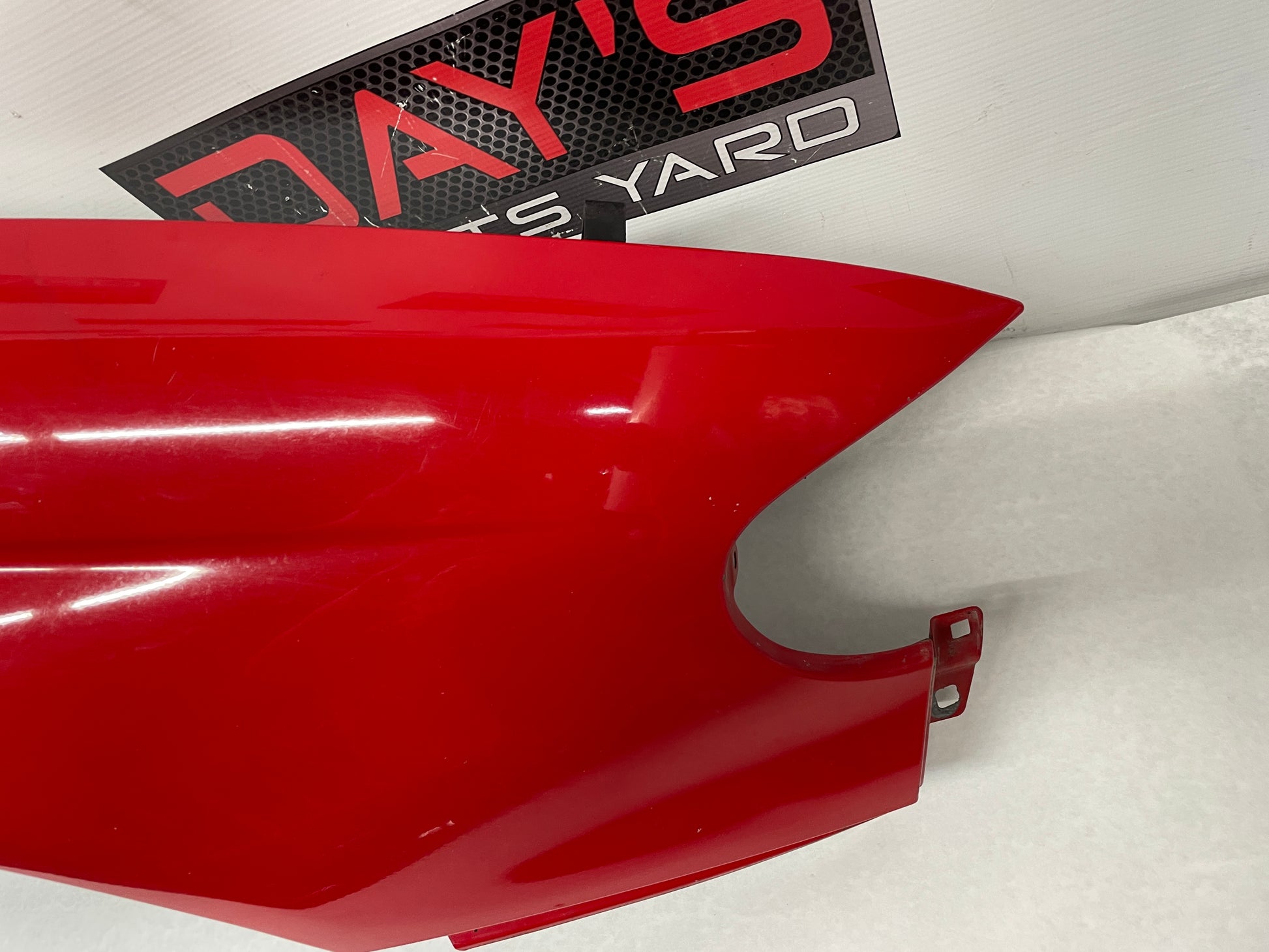 2005 Pontiac GTO RH Passenger Front Fender OEM - Day's Parts Yard