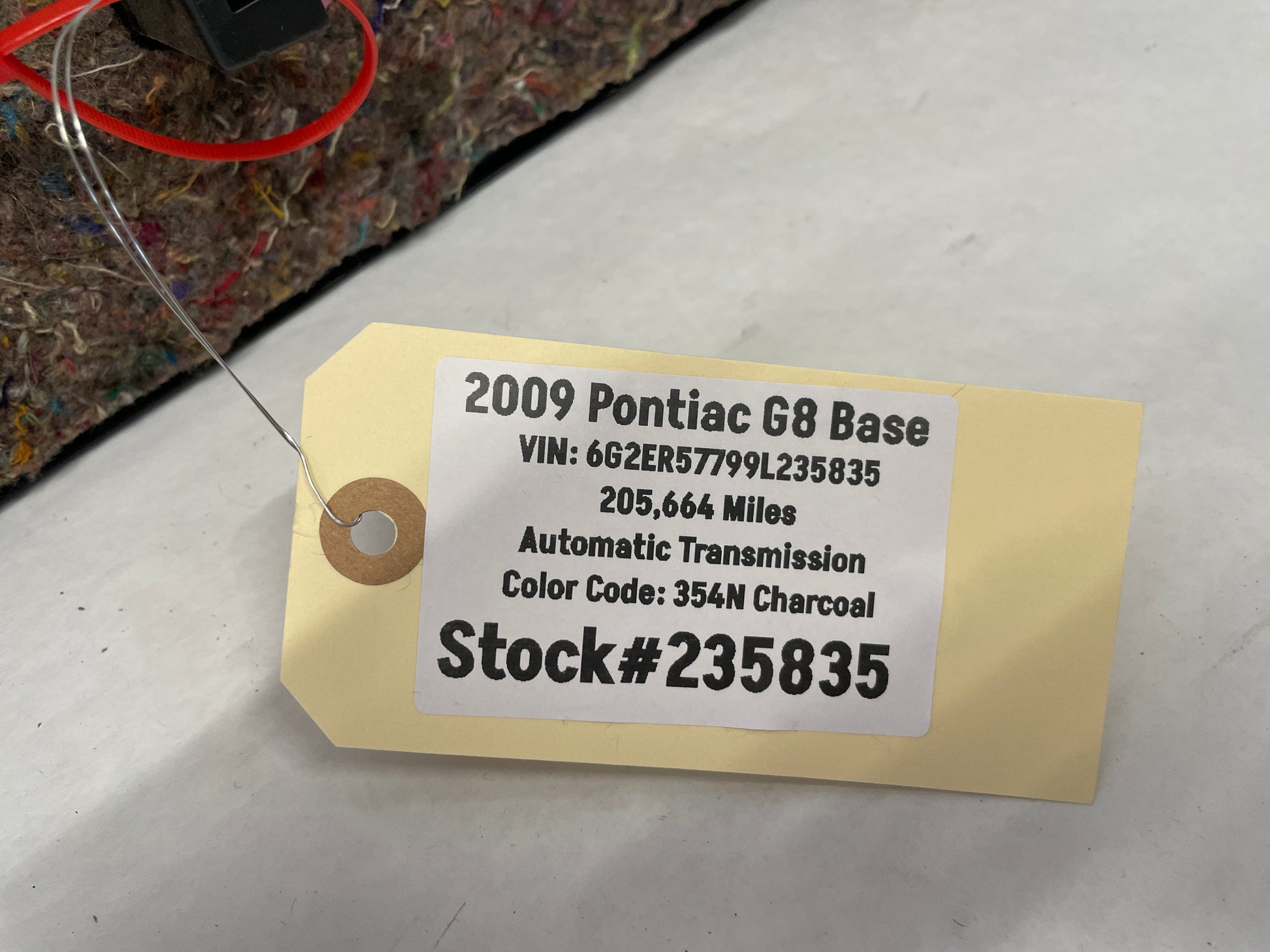 2009 Pontiac G8 Base RH & LH Rear C Pillar Cover Panel OEM - Day's Parts Yard