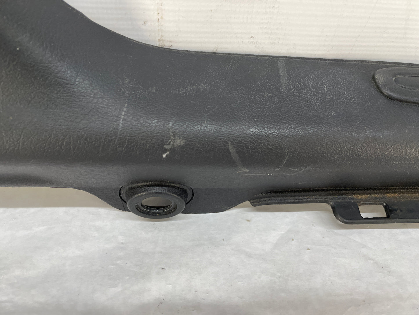 2005 Pontiac GTO LH Driver Interior Sill Carpet Retainer Trim Cover Panel OEM